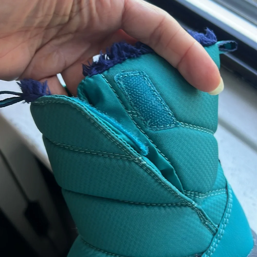L.L.Bean Kids' Teal Ultralight Winter Boots